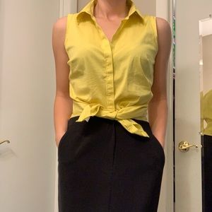 Ann Taylor yellow sleeveless button up collared blouse/ Size 8